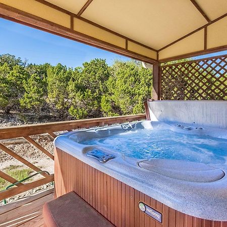 Appian Way Tuscan Cottage Fredericksburg Ngoại thất bức ảnh